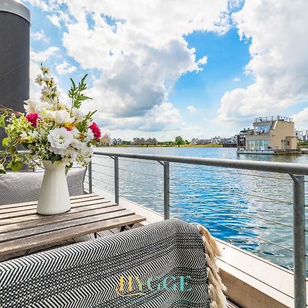 Schwimmendes Haus Hygge Olpenitz Ξενοδοχείο Εξωτερικό φωτογραφία